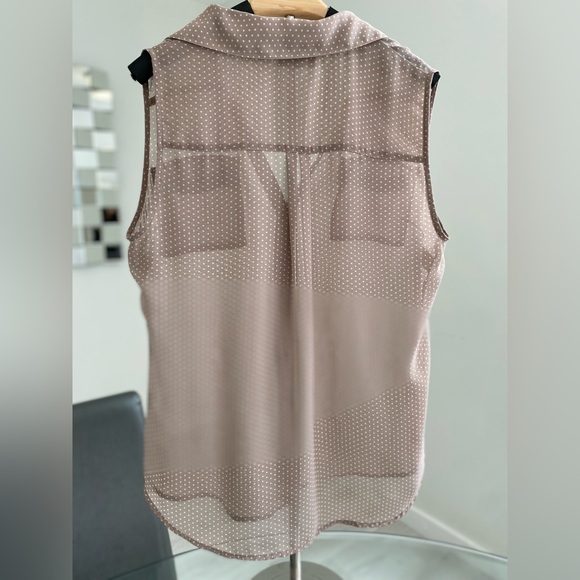 New York & Company Polka-Dot Tank, Woman’s Medium - Item 0005 - Picture 3 of 4